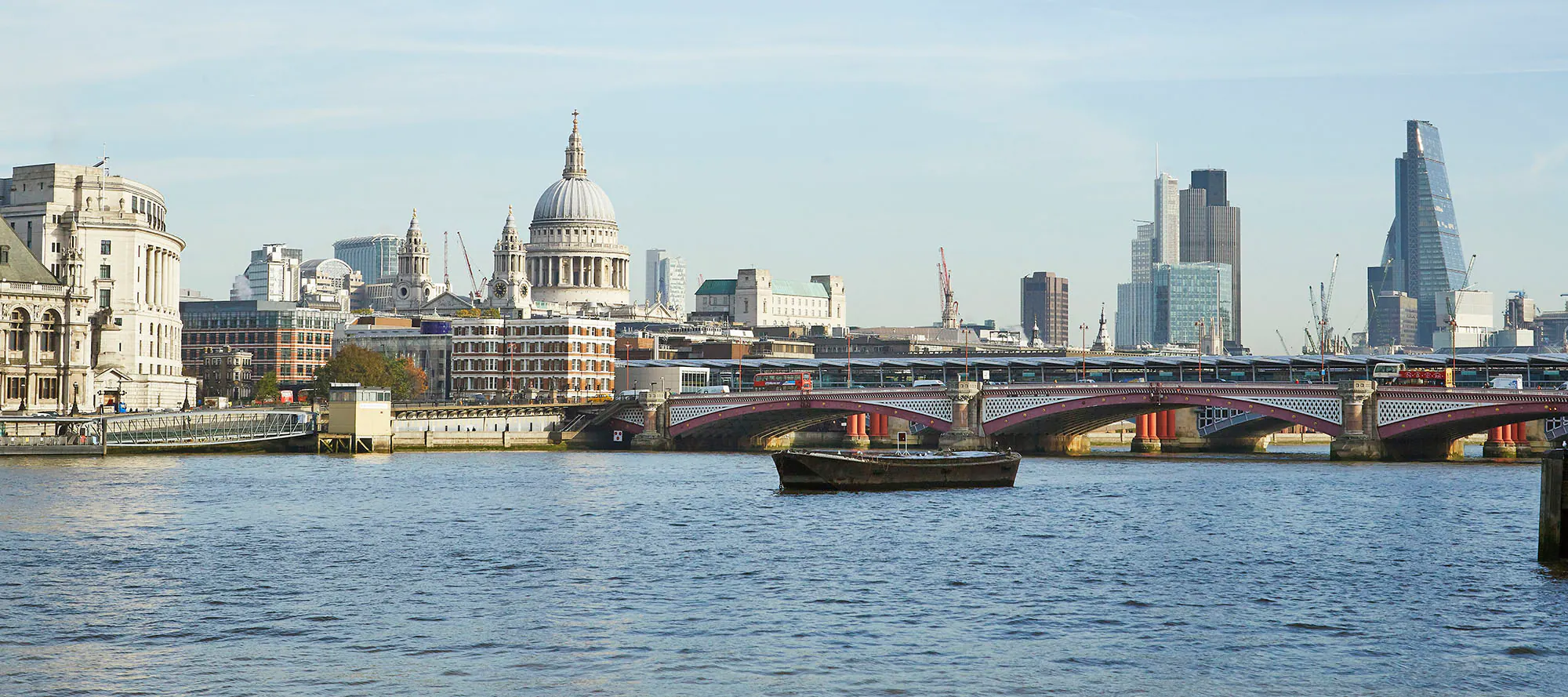 London Landscapes — architecture and landscape photograph in London, UK, frame 4 of 28.